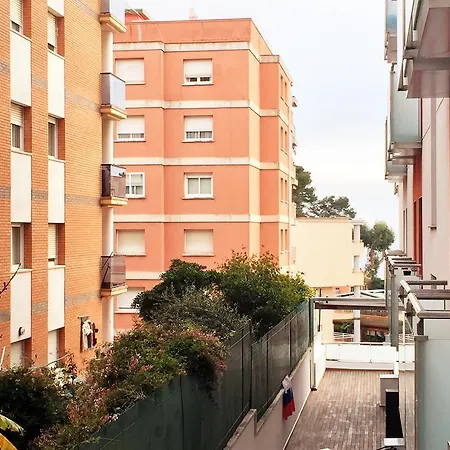 Lloret Apartment *