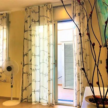 Lloret Apartment *